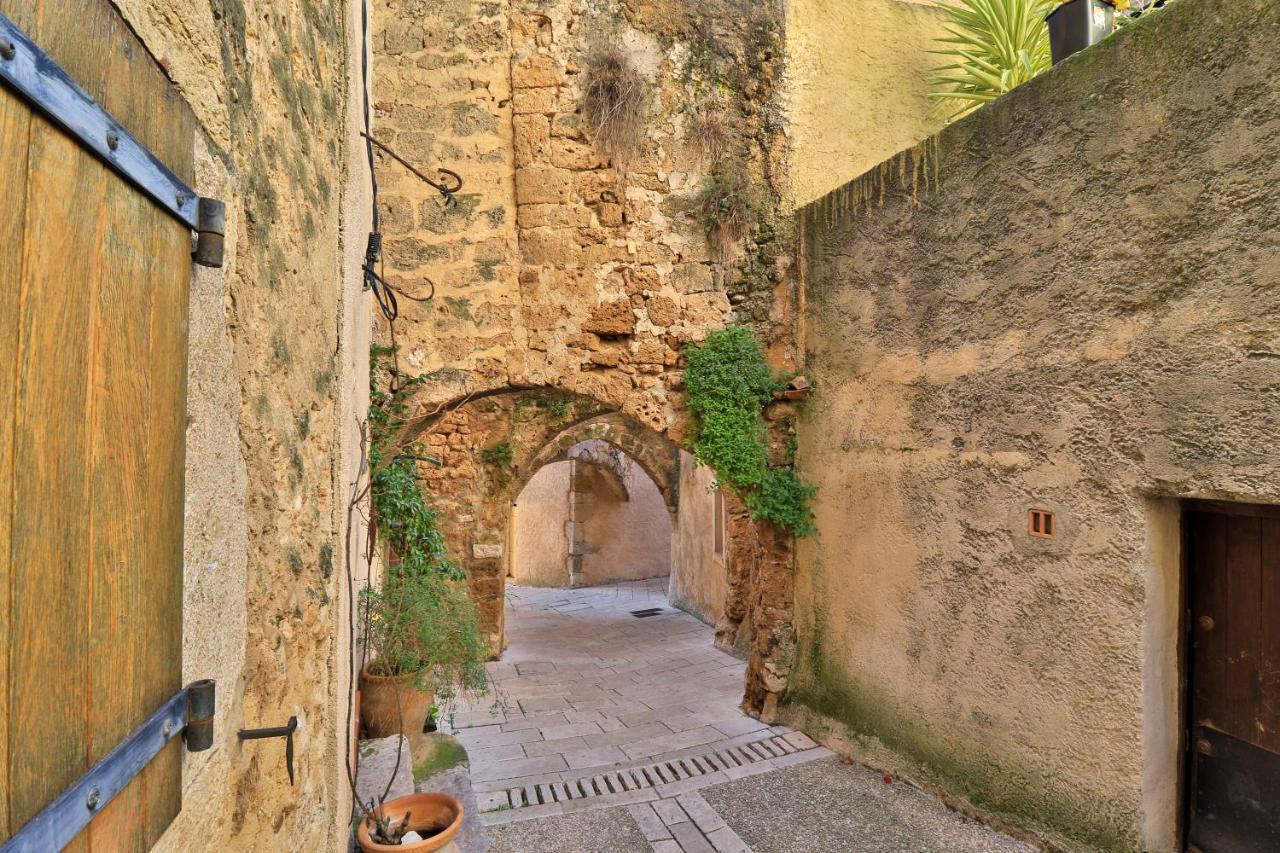 Les Arcades Villa Villecroze Buitenkant foto
