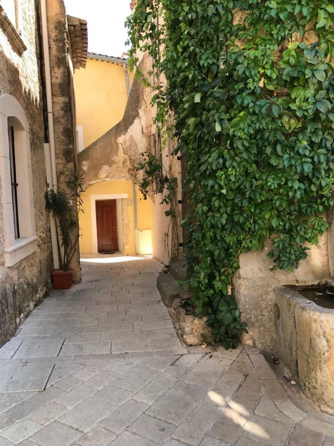 Les Arcades Villa Villecroze Buitenkant foto